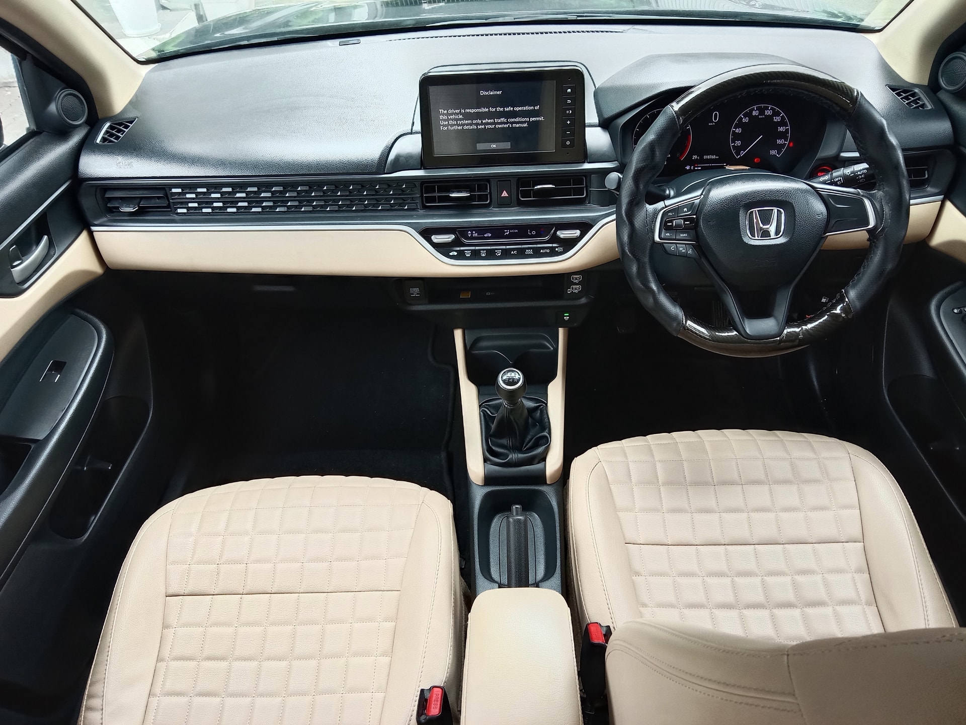 View 2025 Honda Amaze 1.2 E i-VTEC Image 3 Used 2025 Honda Amaze 1.2 E i-VTEC Image 3