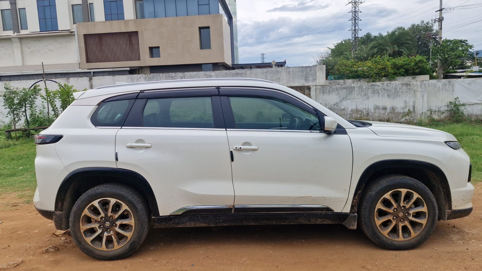 Used 2024 Maruti Suzuki Grand Vitara Used 2024 Maruti Suzuki Grand Vitara