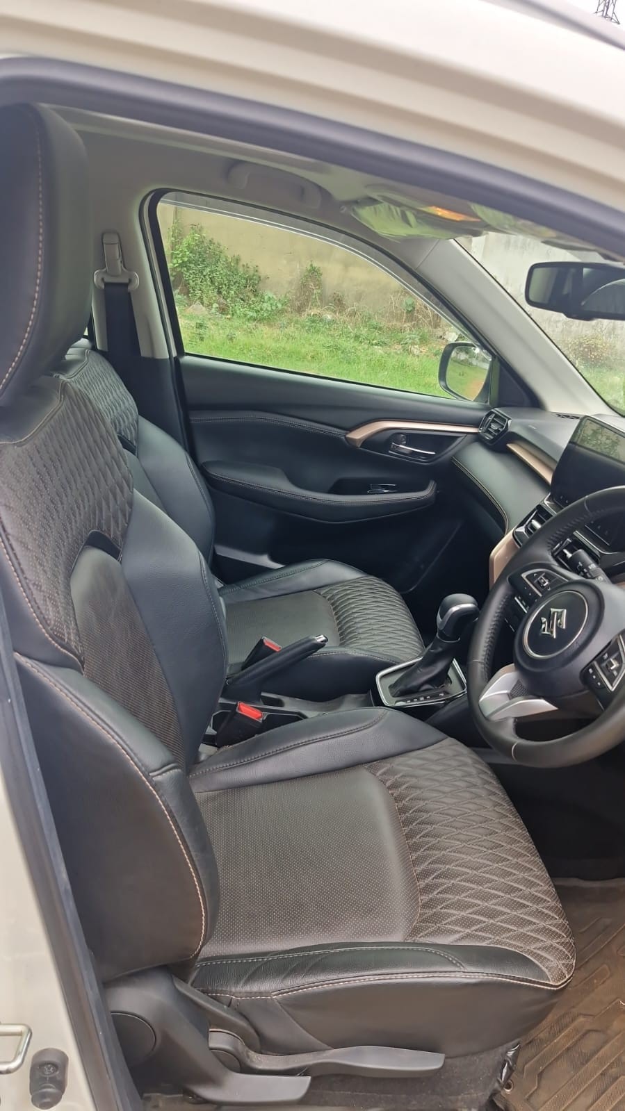 Used 2024 Maruti Suzuki Grand Vitara Used 2024 Maruti Suzuki Grand Vitara
