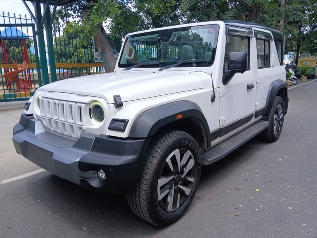 View Mahindra Thar Roxx Image 1 Used Mahindra Thar Roxx Image 1
