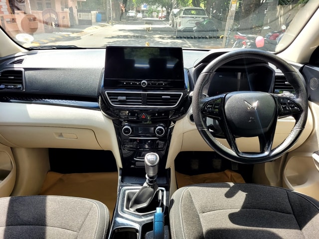 View Mahindra XUV 3XO Image 9 Used Mahindra XUV 3XO Image 9