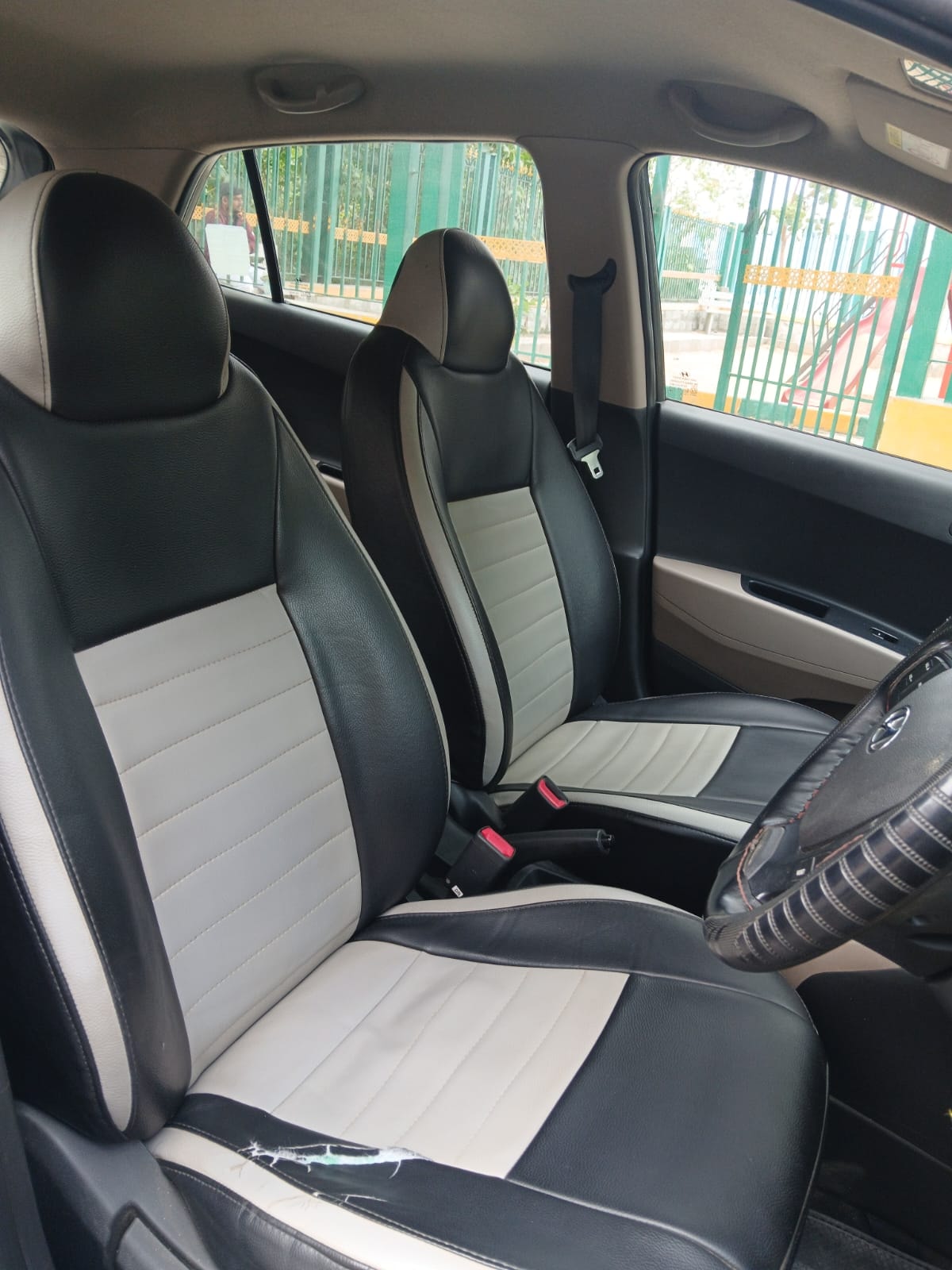 Used 2020 Hyundai Grand i10 Used 2020 Hyundai Grand i10