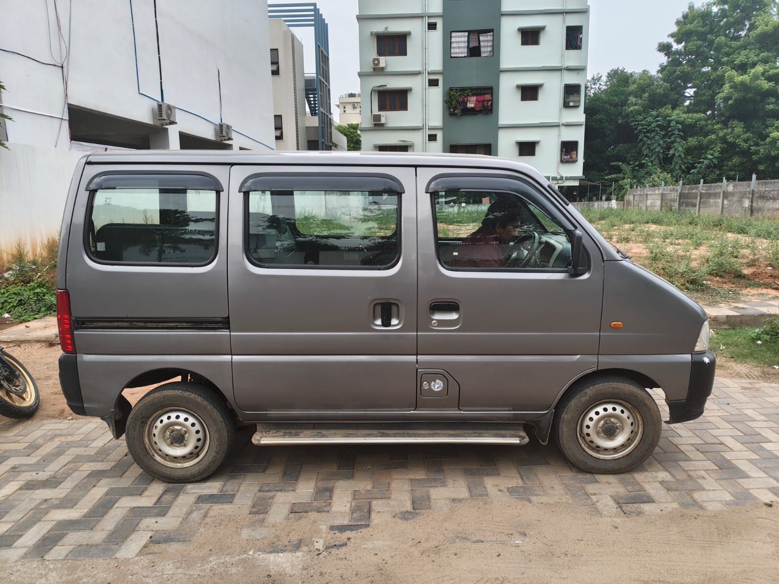 View 2023 Maruti Suzuki Eeco 5-Seater AC Image 5 Used 2023 Maruti Suzuki Eeco 5-Seater AC Image 5