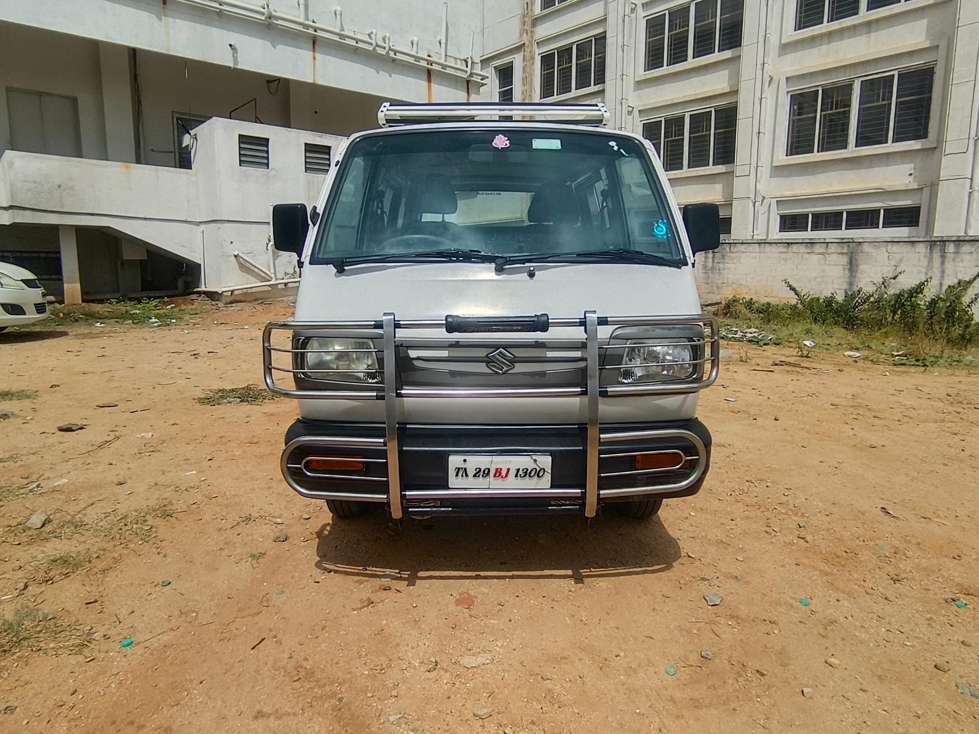 View 2018 Maruti Suzuki Omni MPI Ambulance BS4 Image 2 Used 2018 Maruti Suzuki Omni MPI Ambulance BS4 Image 2