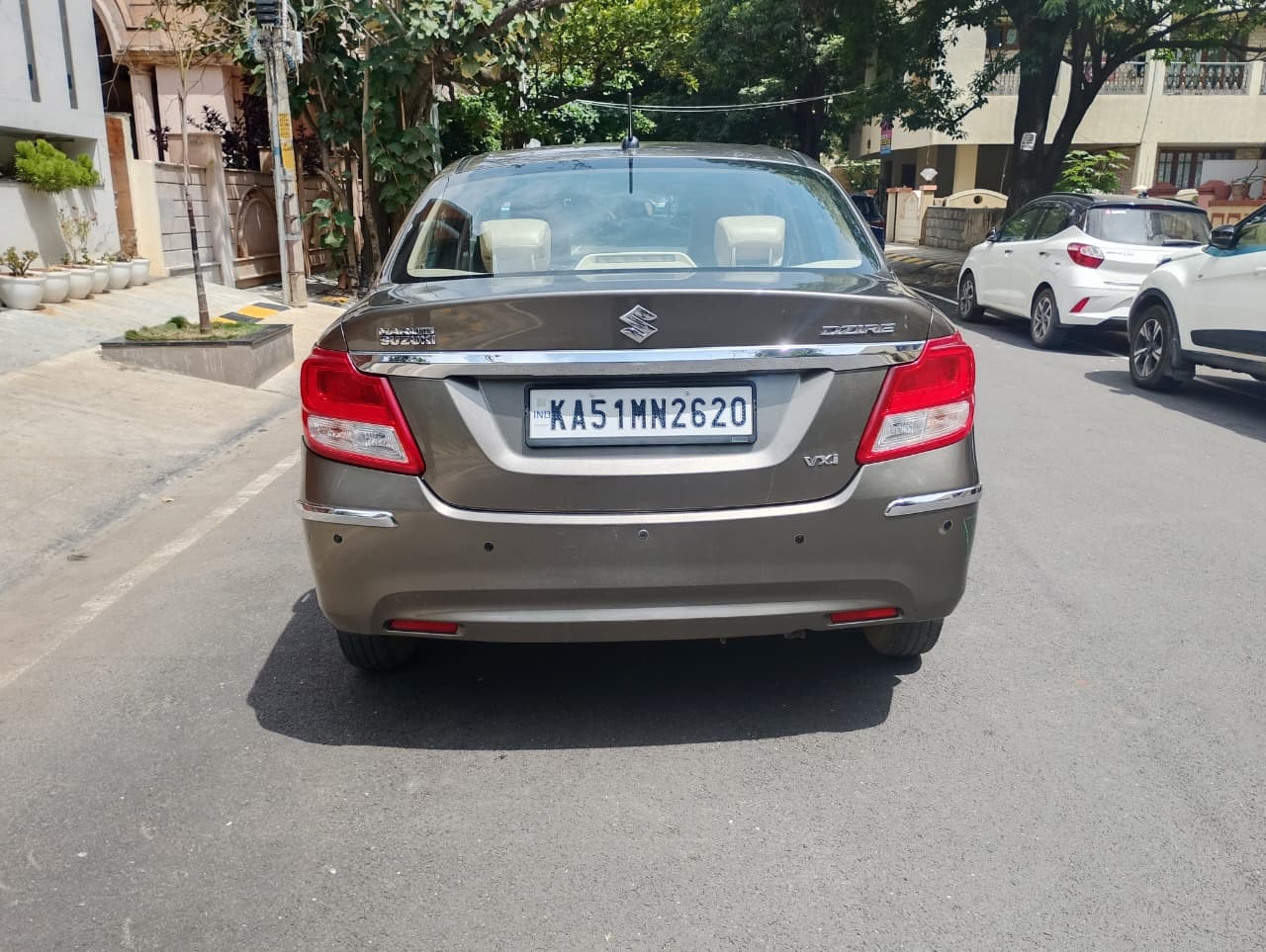 View 2019 Maruti Suzuki Dzire VXI BS IV Image 3 Used 2019 Maruti Suzuki Dzire VXI BS IV Image 3