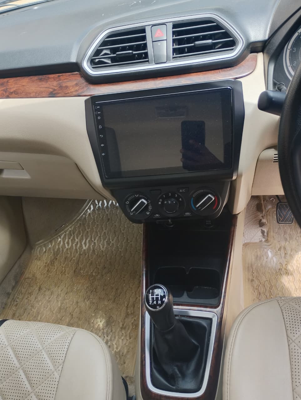 View 2019 Maruti Suzuki Dzire VXI BS IV Image 8 Used 2019 Maruti Suzuki Dzire VXI BS IV Image 8