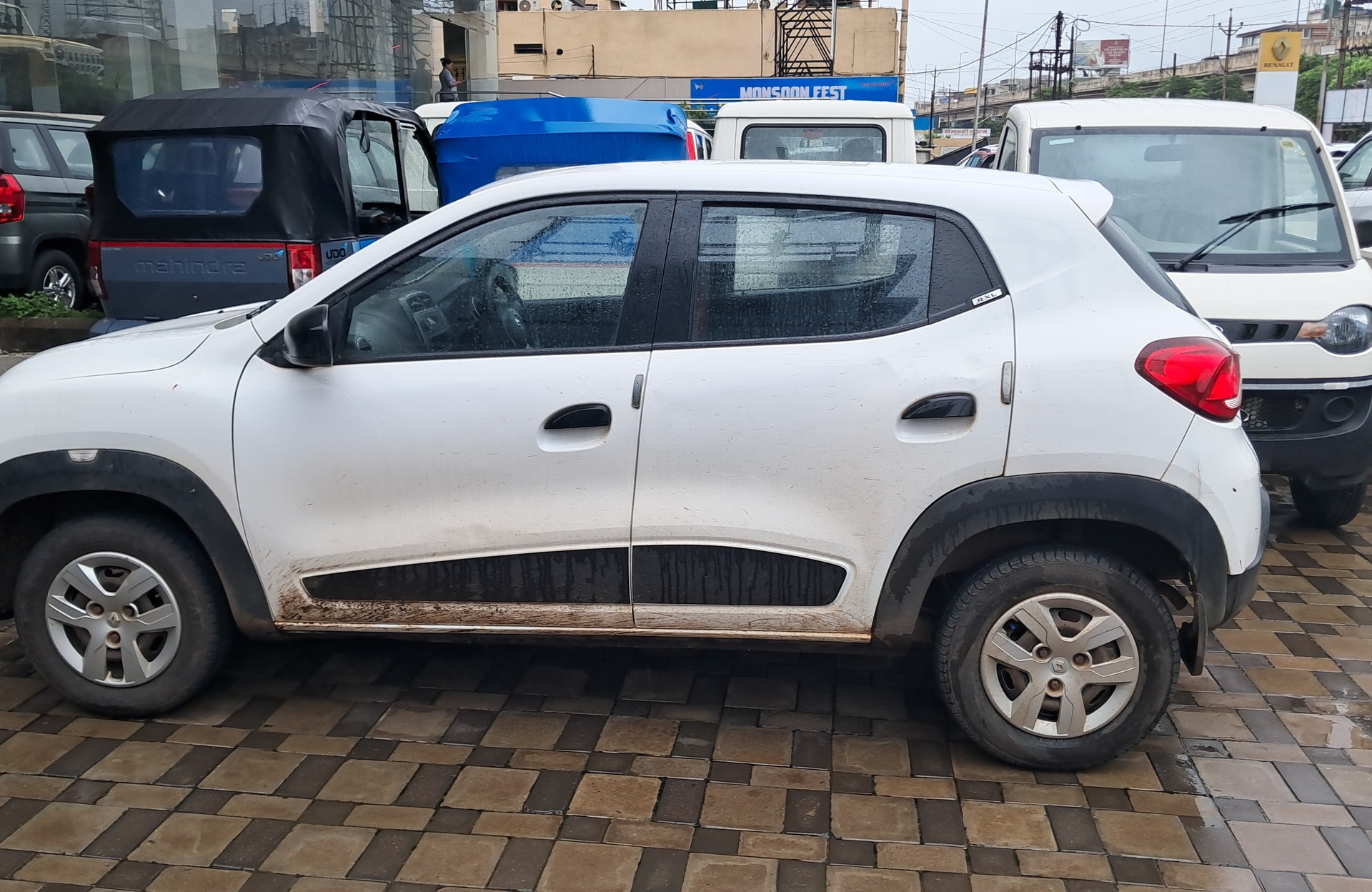 View 2018 Renault Kwid RXL BS IV Image 17 Used 2018 Renault Kwid RXL BS IV Image 17