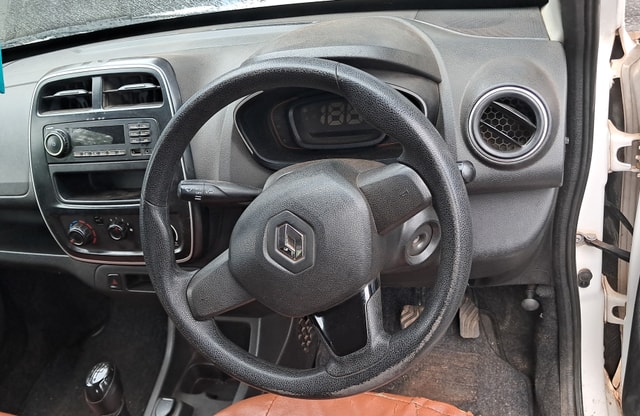 View Renault Kwid Image 11 Used Renault Kwid Image 11