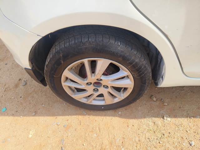 View Maruti Suzuki Swift Image 15 Used Maruti Suzuki Swift Image 15