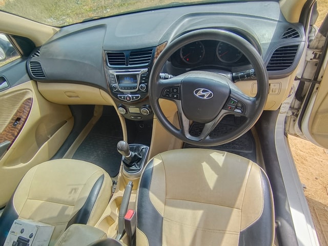View Hyundai Fluidic Verna Image 9 Used Hyundai Fluidic Verna Image 9