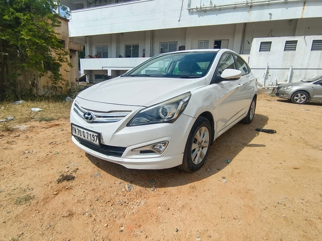 View Hyundai Fluidic Verna Image 1 Used Hyundai Fluidic Verna Image 1