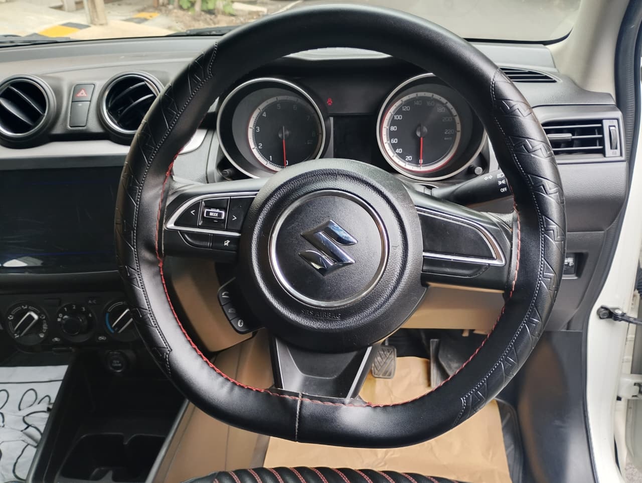 Used 2022 Maruti Suzuki Swift Used 2022 Maruti Suzuki Swift