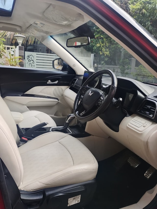View Mahindra XUV 3XO Image 13 Used Mahindra XUV 3XO Image 13