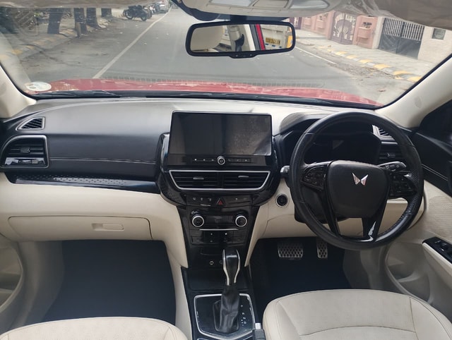 View Mahindra XUV 3XO Image 9 Used Mahindra XUV 3XO Image 9