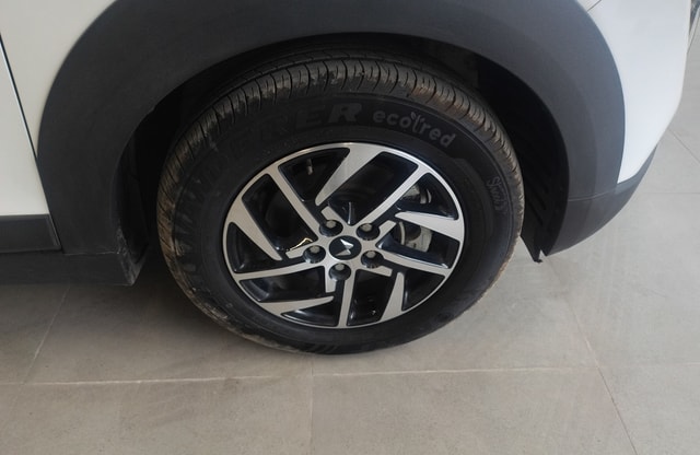 View Mahindra XUV 3XO Image 15 Used Mahindra XUV 3XO Image 15