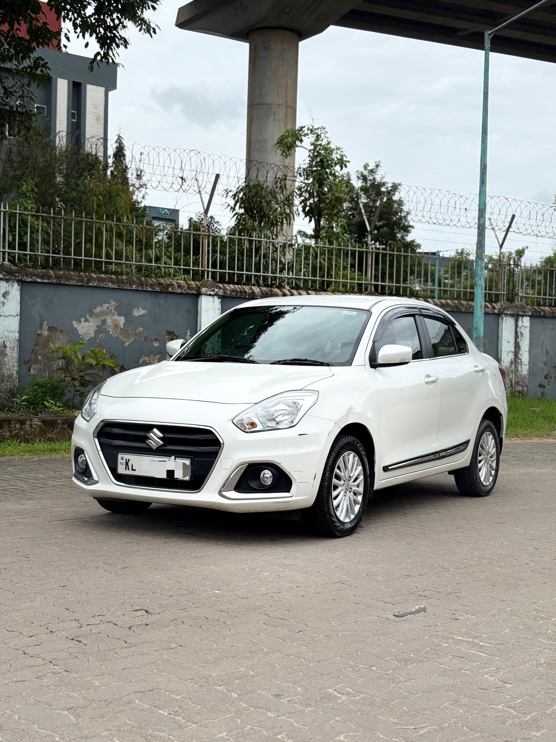 View 2023 Maruti Suzuki Dzire ZXI Image 8 Used 2023 Maruti Suzuki Dzire ZXI Image 8