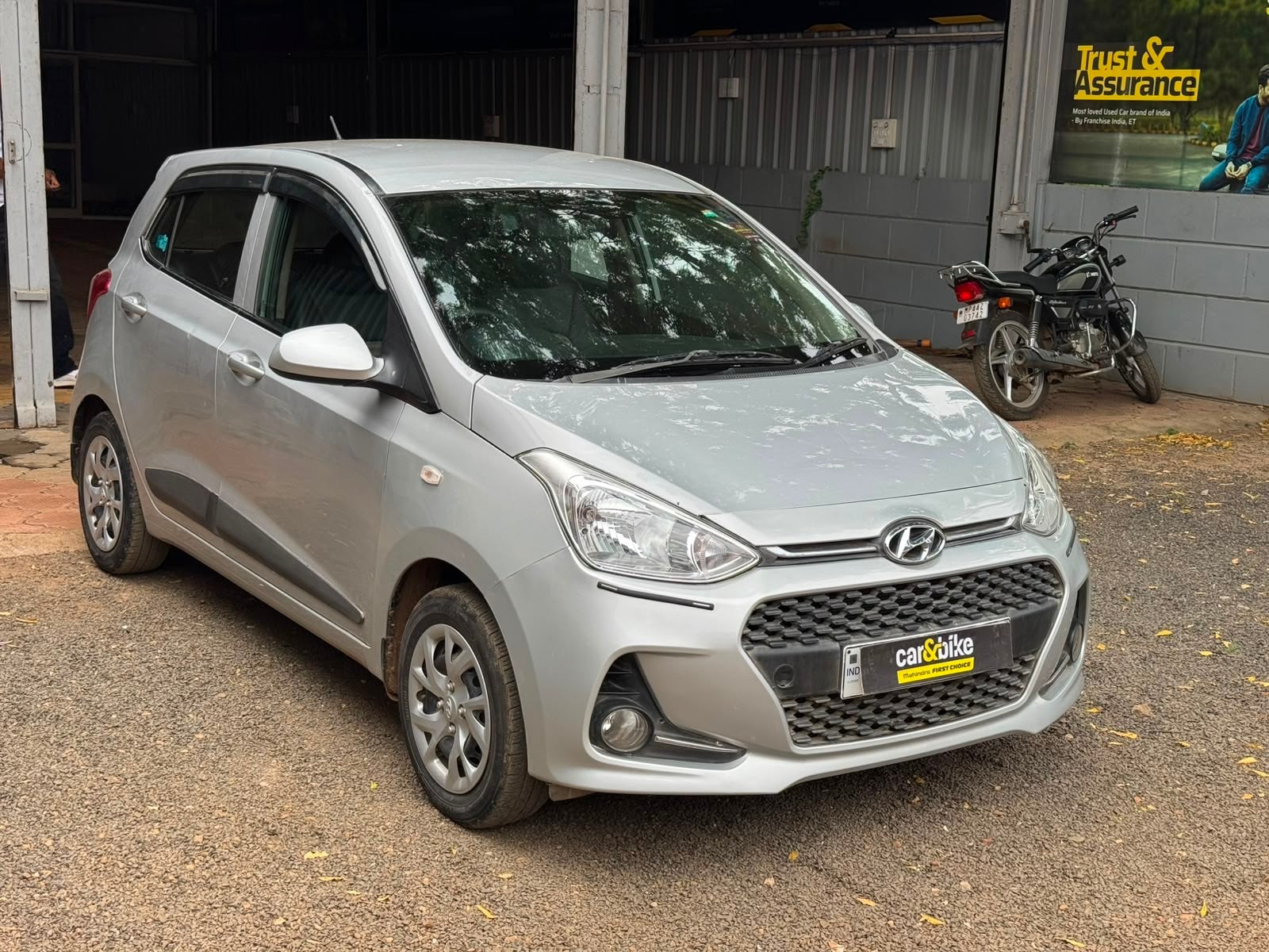 View 2017 Hyundai Grand i10 1.2 Sportz Petrol BS IV Image 12 Used 2017 Hyundai Grand i10 1.2 Sportz Petrol BS IV Image 12