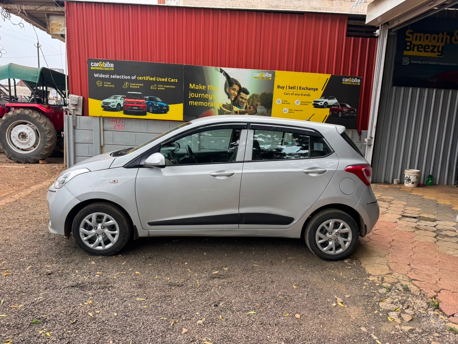View 2017 Hyundai Grand i10 1.2 Sportz Petrol BS IV Image 6 Used 2017 Hyundai Grand i10 1.2 Sportz Petrol BS IV Image 6