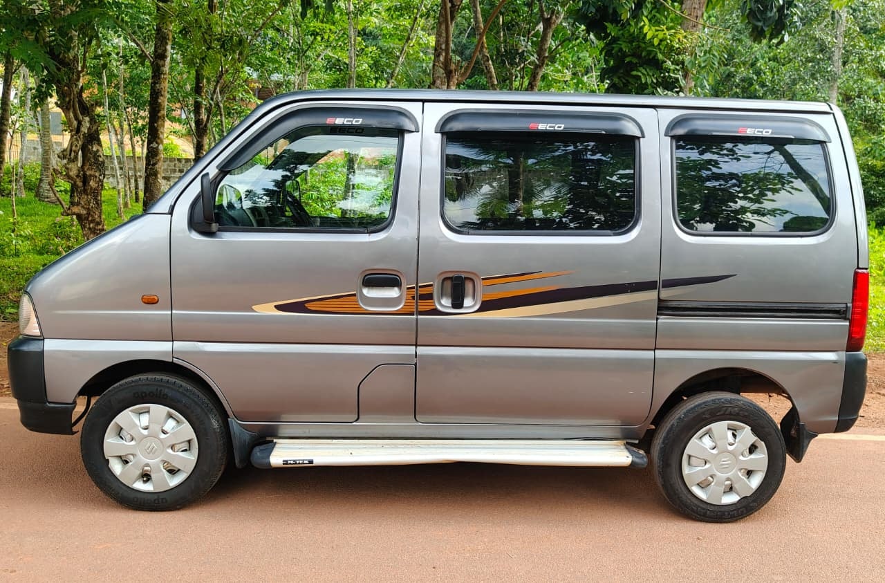 View 2019 Maruti Suzuki Eeco 5-Seater AC BS IV Image 4 Used 2019 Maruti Suzuki Eeco 5-Seater AC BS IV Image 4