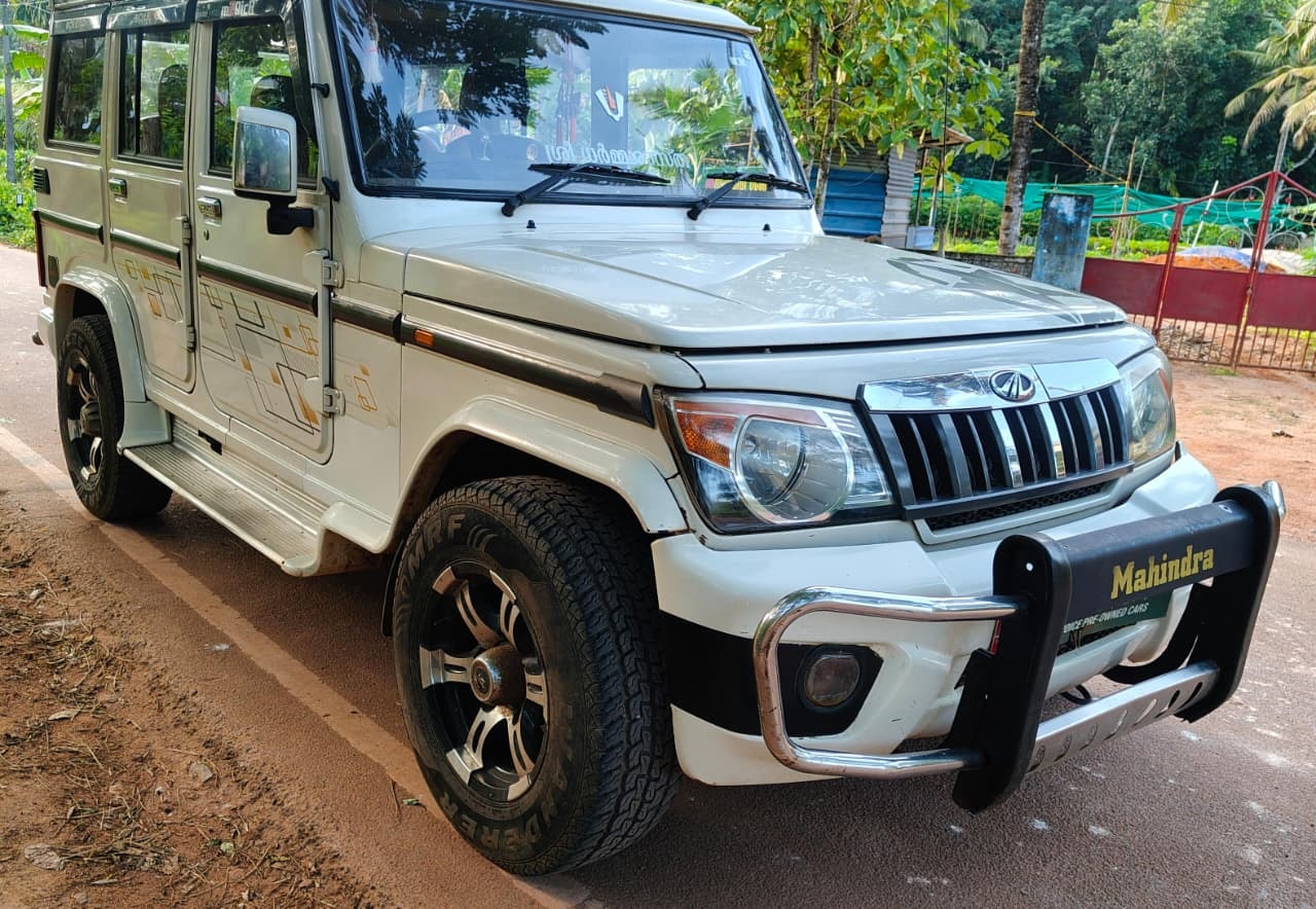 View 2014 Mahindra Bolero ZLX BS4 Image 12 Used 2014 Mahindra Bolero ZLX BS4 Image 12