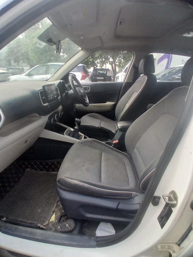 View Hyundai Venue Image 12 Used Hyundai Venue Image 12
