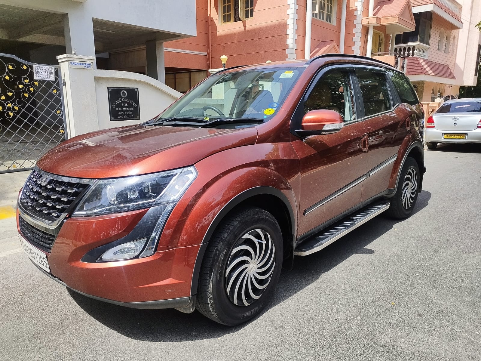 Used 2019 Mahindra XUV500 Used 2019 Mahindra XUV500