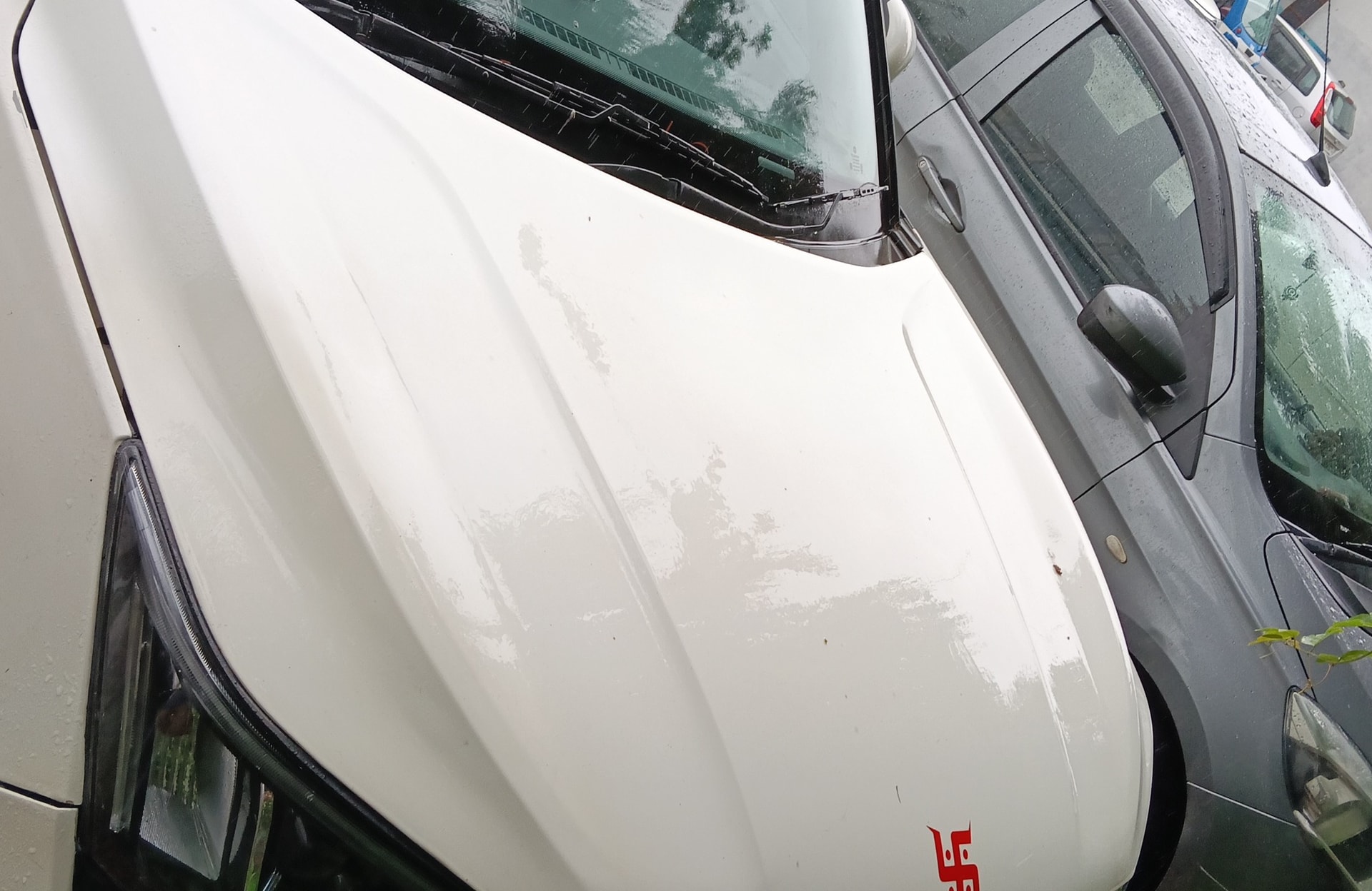 View 2022 Mahindra XUV300 W8 (O) Diesel Image 2 Used 2022 Mahindra XUV300 W8 (O) Diesel Image 2