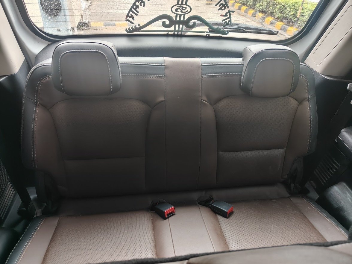 View 2025 Mahindra Scorpio-N Z2 E 7 STR Diesel Image 15 Used 2025 Mahindra Scorpio-N Z2 E 7 STR Diesel Image 15