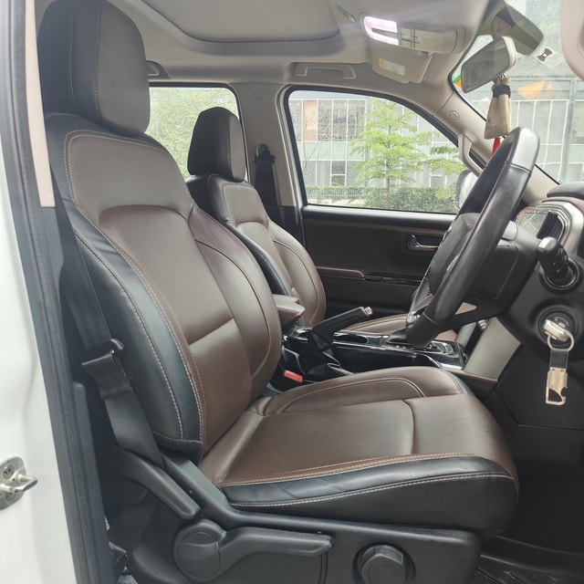 View Mahindra Scorpio-N Image 3 Used Mahindra Scorpio-N Image 3