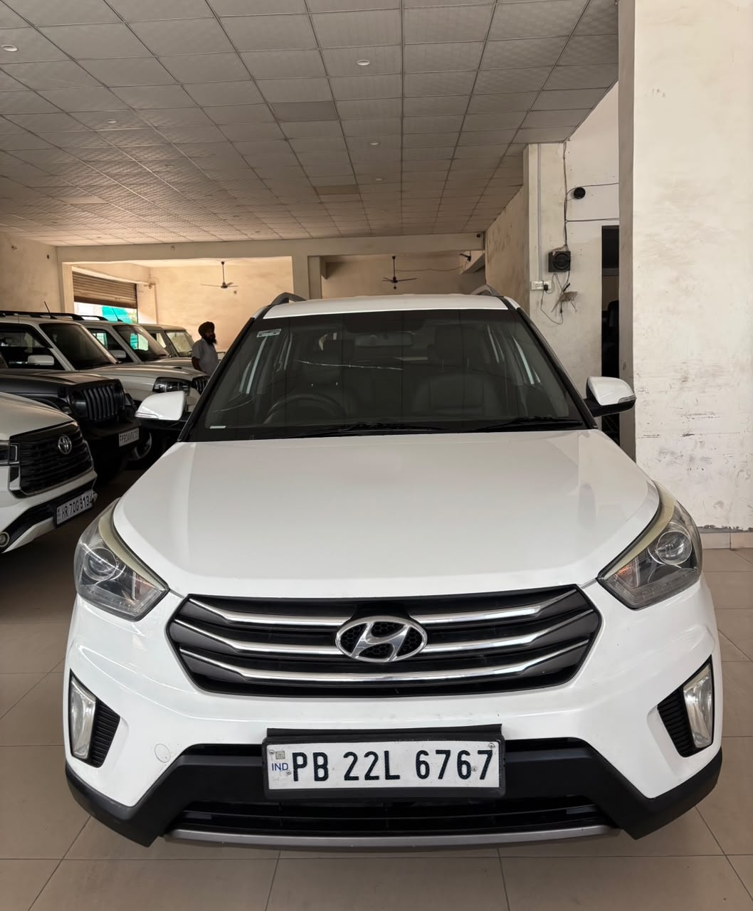 View 2015 Hyundai Creta 1.6 SX Diesel Image 2 Used 2015 Hyundai Creta 1.6 SX Diesel Image 2