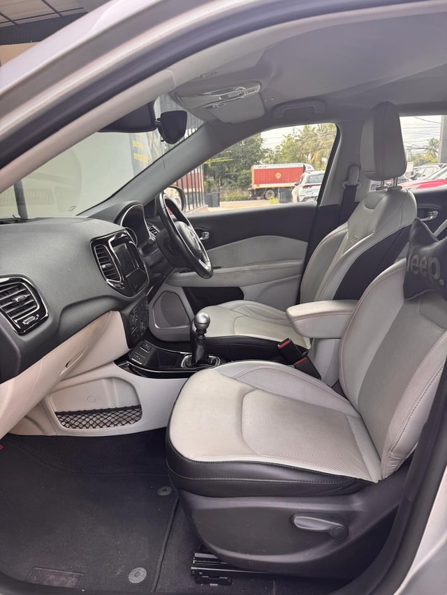 View Jeep Compass Image 15 Used Jeep Compass Image 15