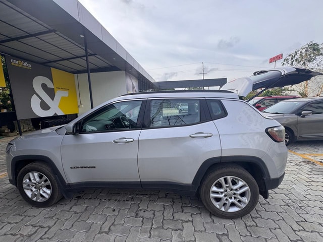 View Jeep Compass Image 17 Used Jeep Compass Image 17