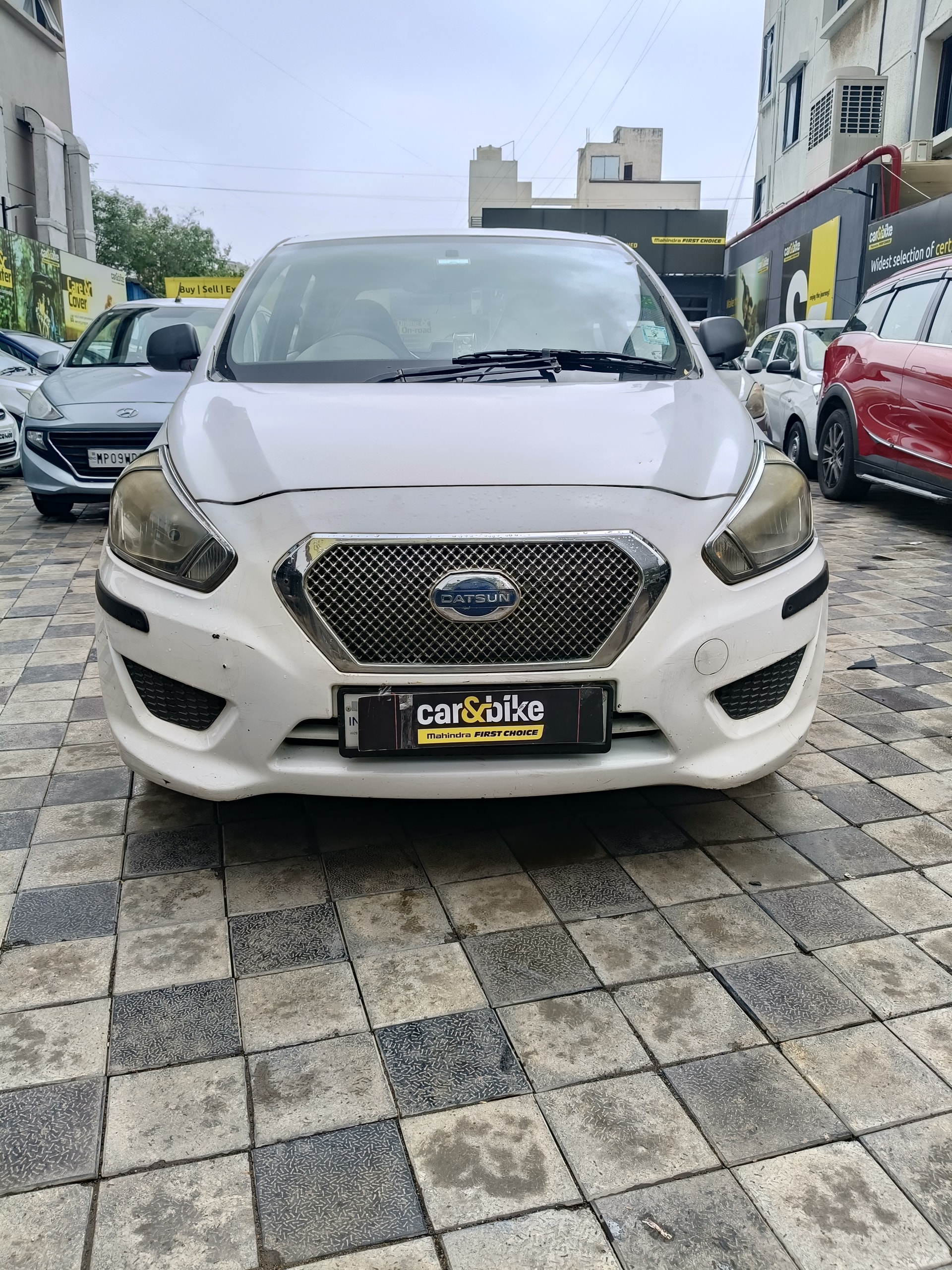 View 2014 Datsun Go T BS IV Image 2 Used 2014 Datsun Go T BS IV Image 2