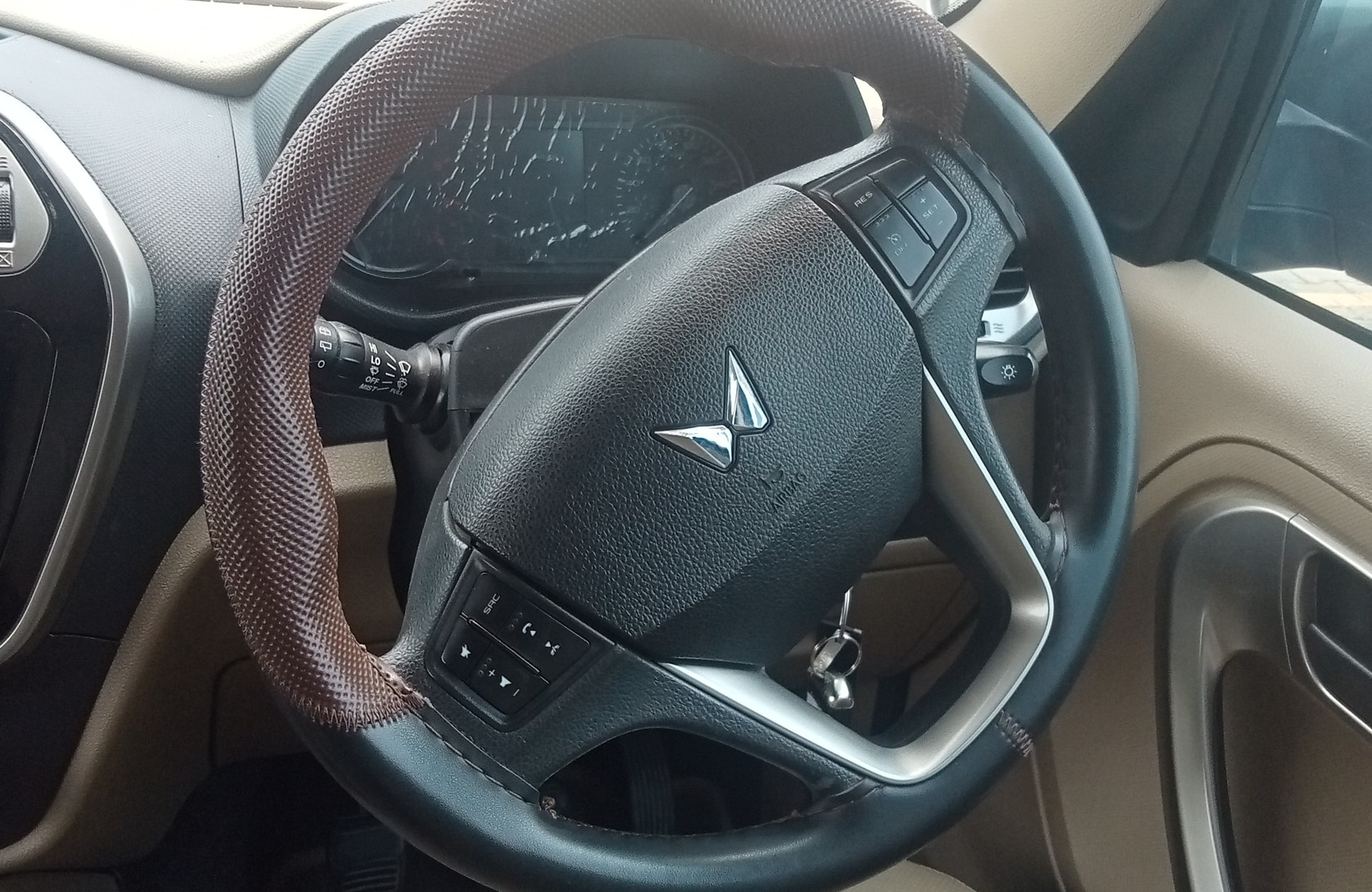 Used 2023 Mahindra Bolero Neo Used 2023 Mahindra Bolero Neo