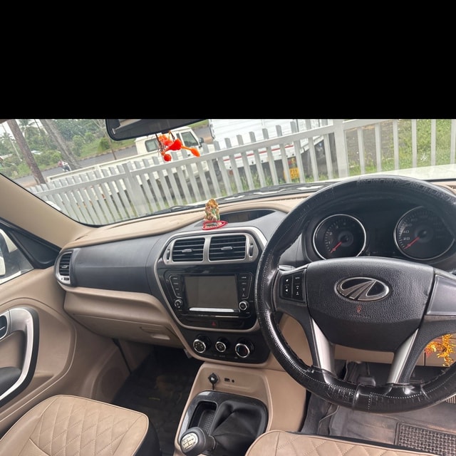 View Mahindra TUV300 Image 9 Used Mahindra TUV300 Image 9