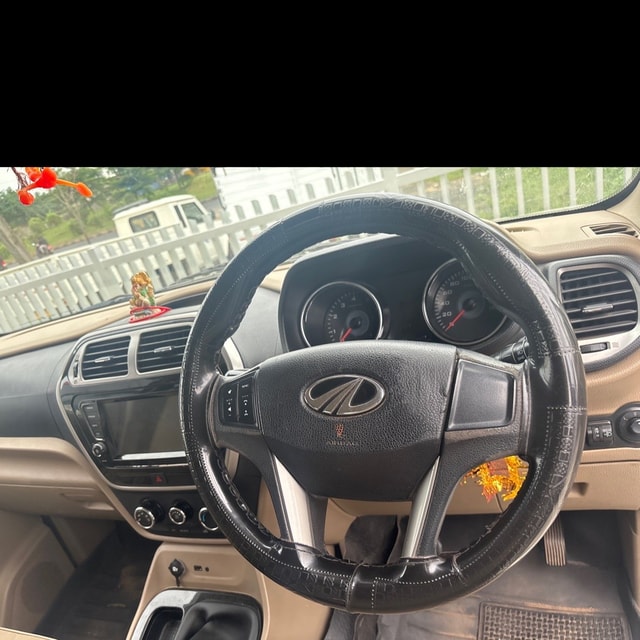 View Mahindra TUV300 Image 11 Used Mahindra TUV300 Image 11