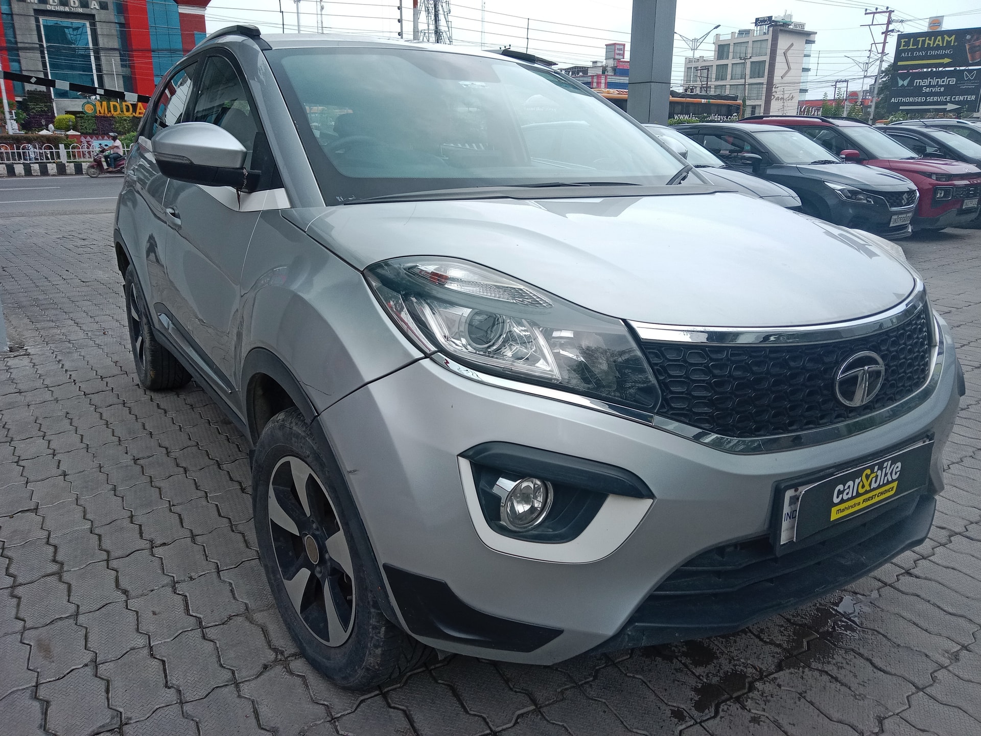 View 2018 Tata Nexon Revotron XZ Plus Image 12 Used 2018 Tata Nexon Revotron XZ Plus Image 12