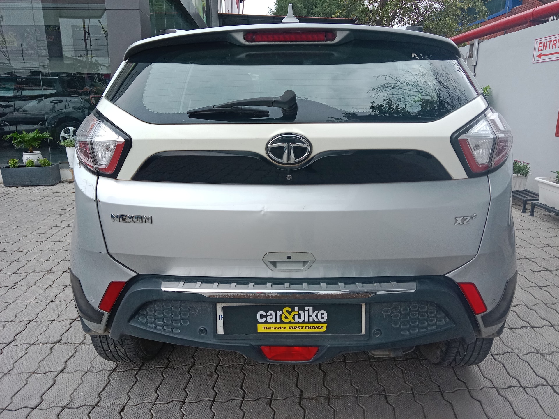 View 2018 Tata Nexon Revotron XZ Plus Image 4 Used 2018 Tata Nexon Revotron XZ Plus Image 4