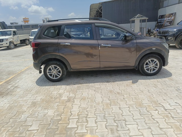 View Renault Triber Image 3 Used Renault Triber Image 3