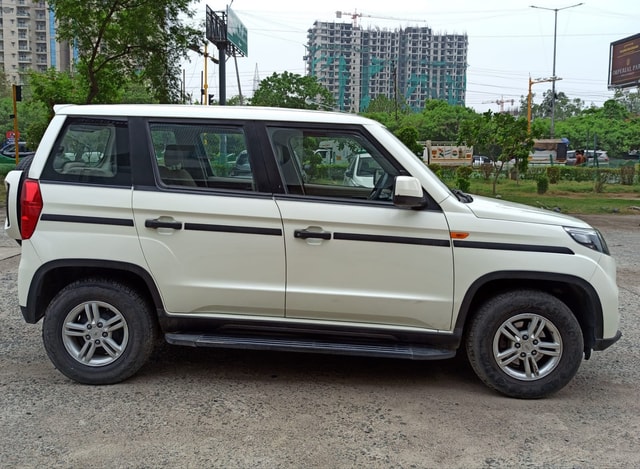 View Mahindra Bolero Neo Image 4 Used Mahindra Bolero Neo Image 4