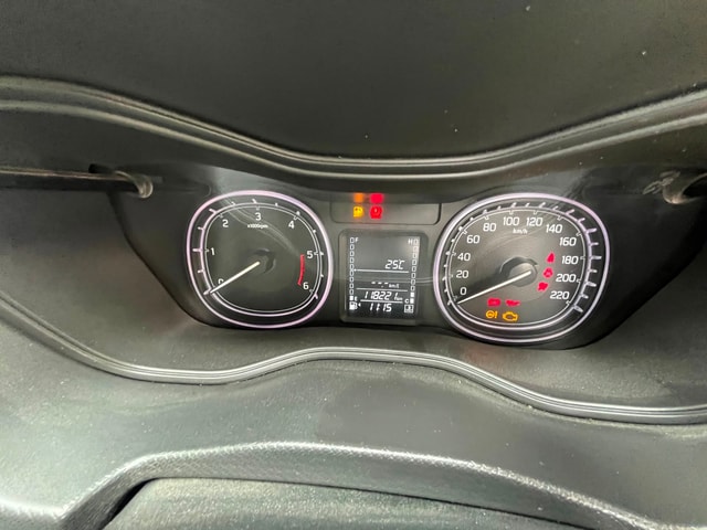 View Maruti Suzuki Vitara Brezza Image 6 Used Maruti Suzuki Vitara Brezza Image 6