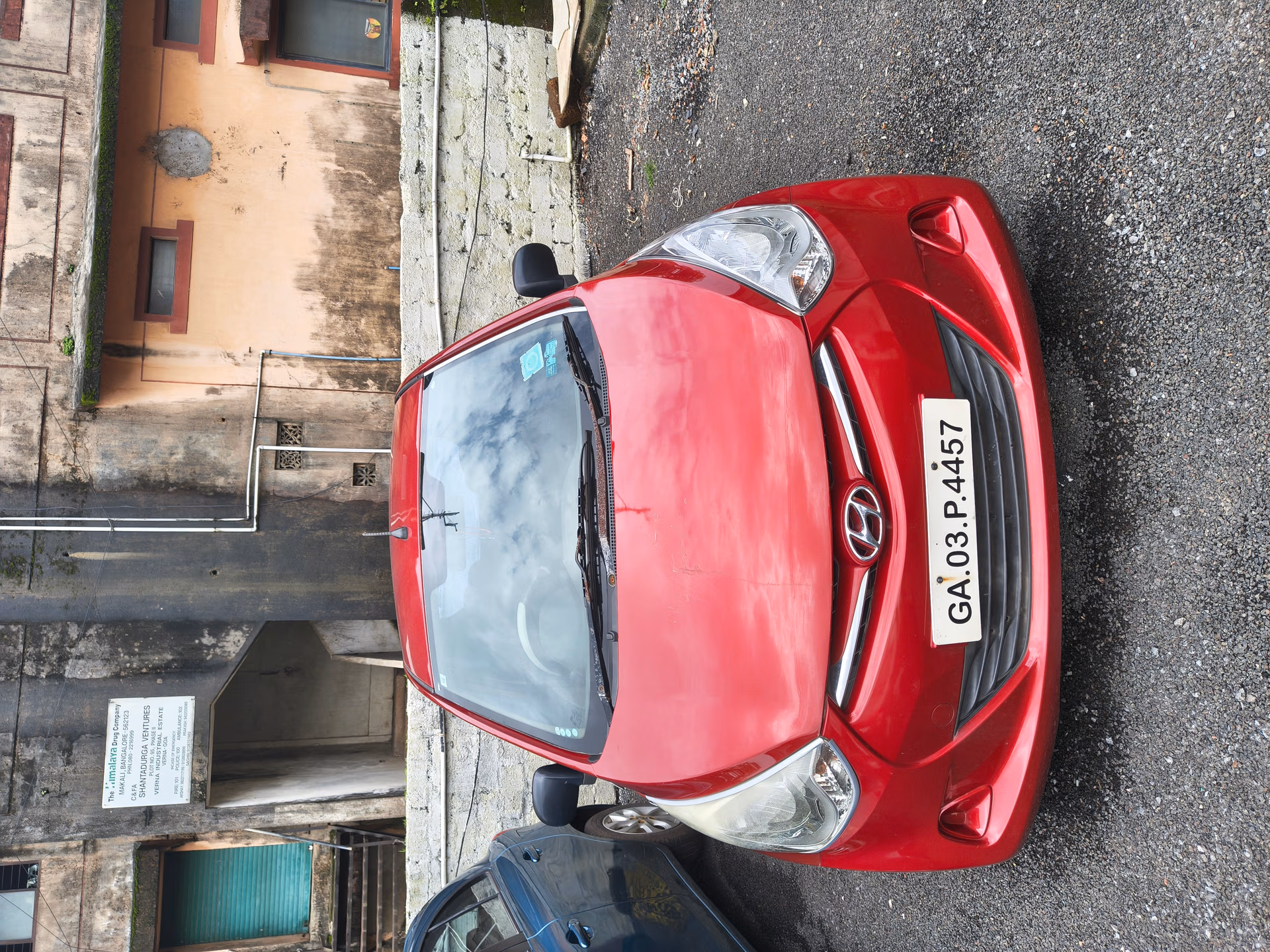 View 2013 Hyundai EON Era Plus Image 2 Used 2013 Hyundai EON Era Plus Image 2