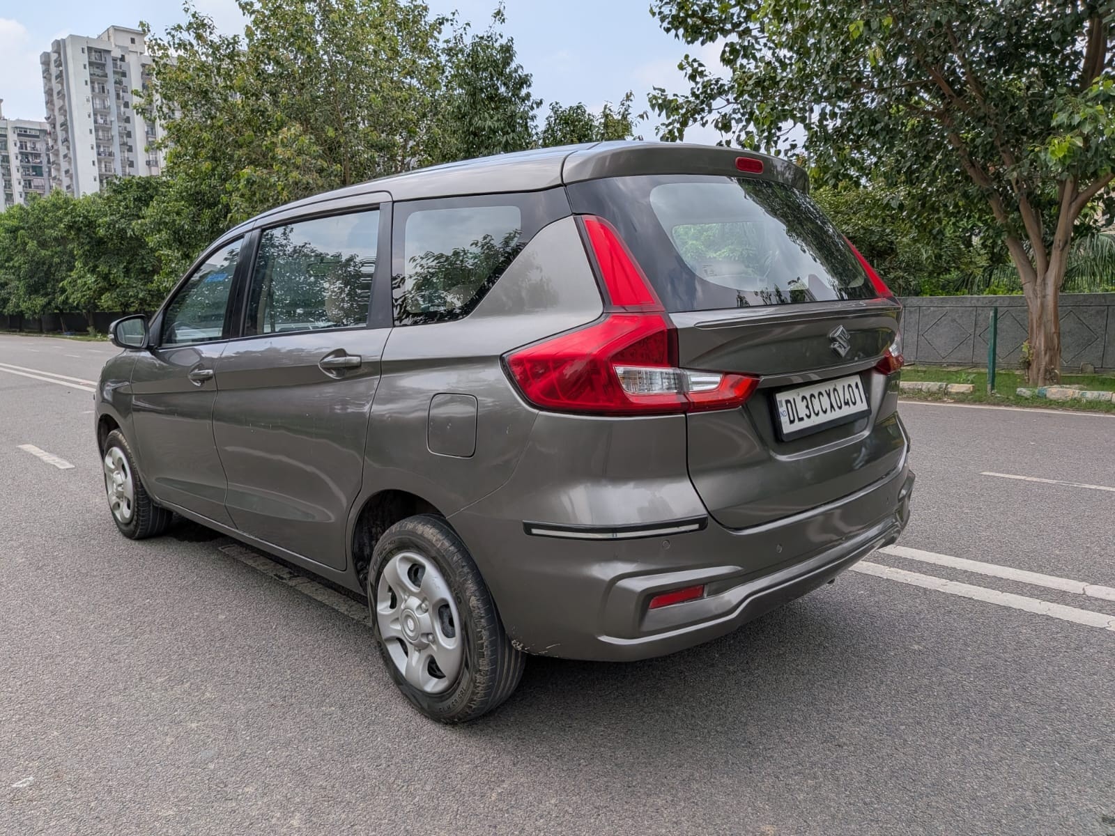 View 2022 Maruti Suzuki Ertiga VXI (O) Image 7 Used 2022 Maruti Suzuki Ertiga VXI (O) Image 7