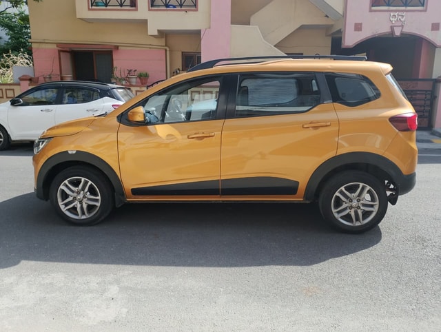 View Renault Triber Image 6 Used Renault Triber Image 6