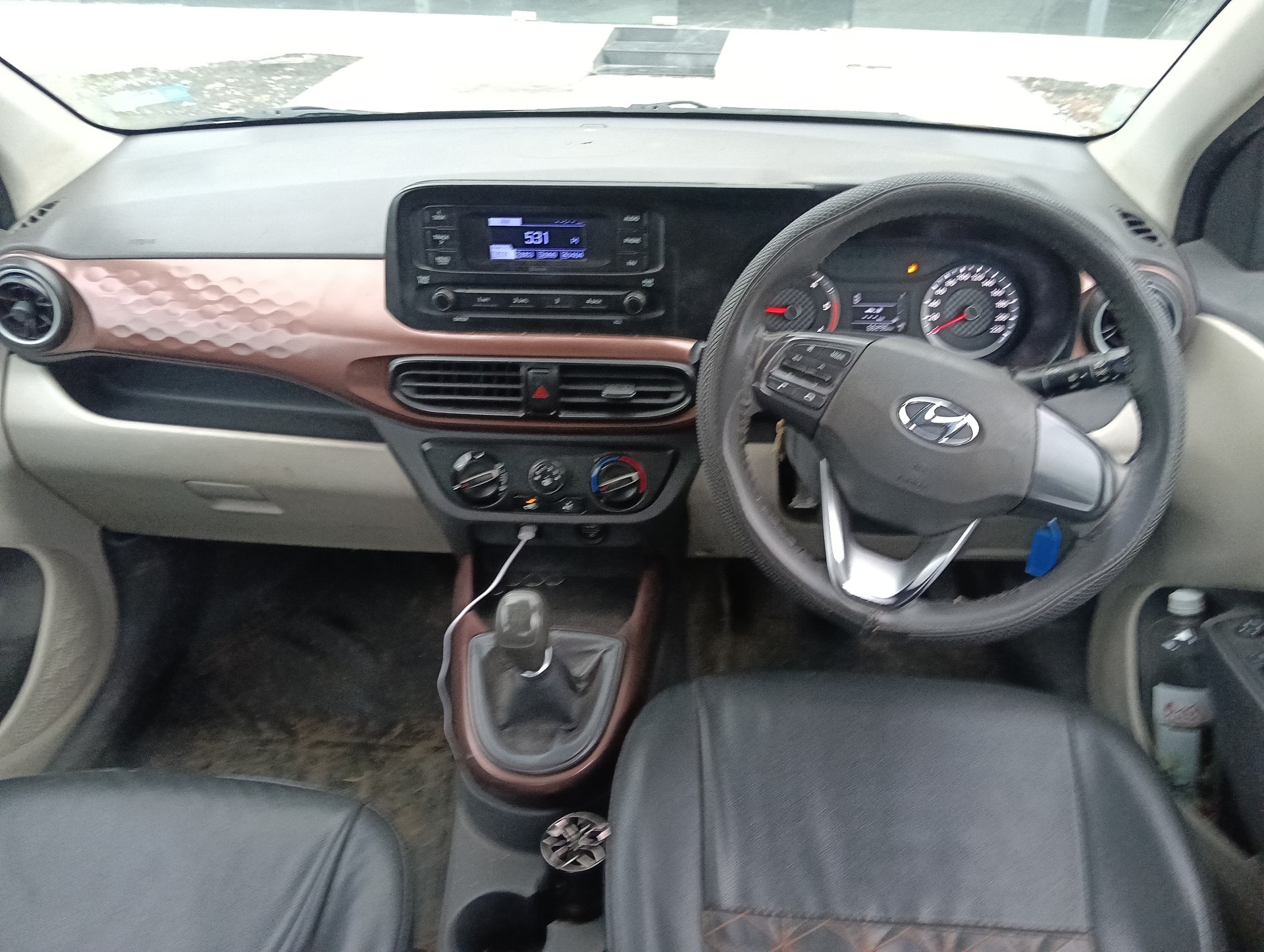 View 2020 Hyundai Aura SX(O) Diesel Image 6 Used 2020 Hyundai Aura SX(O) Diesel Image 6