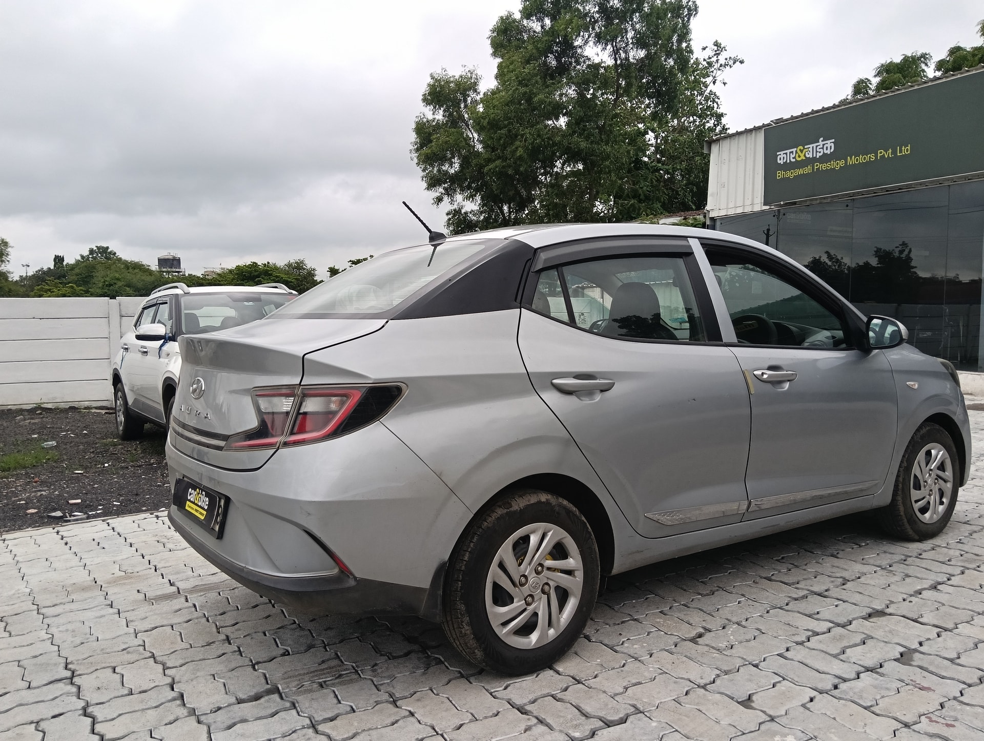 View 2020 Hyundai Aura SX(O) Diesel Image 10 Used 2020 Hyundai Aura SX(O) Diesel Image 10