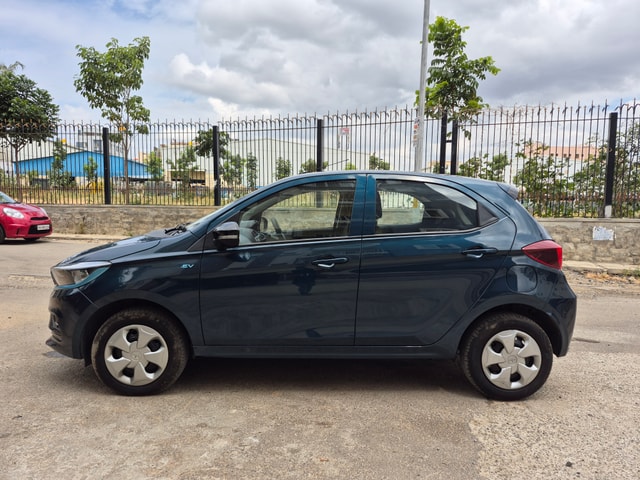 View Tata Tiago EV Image 6 Used Tata Tiago EV Image 6