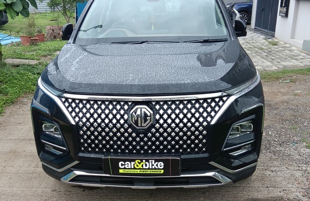 View MG Hector Plus Image 2 Used MG Hector Plus Image 2
