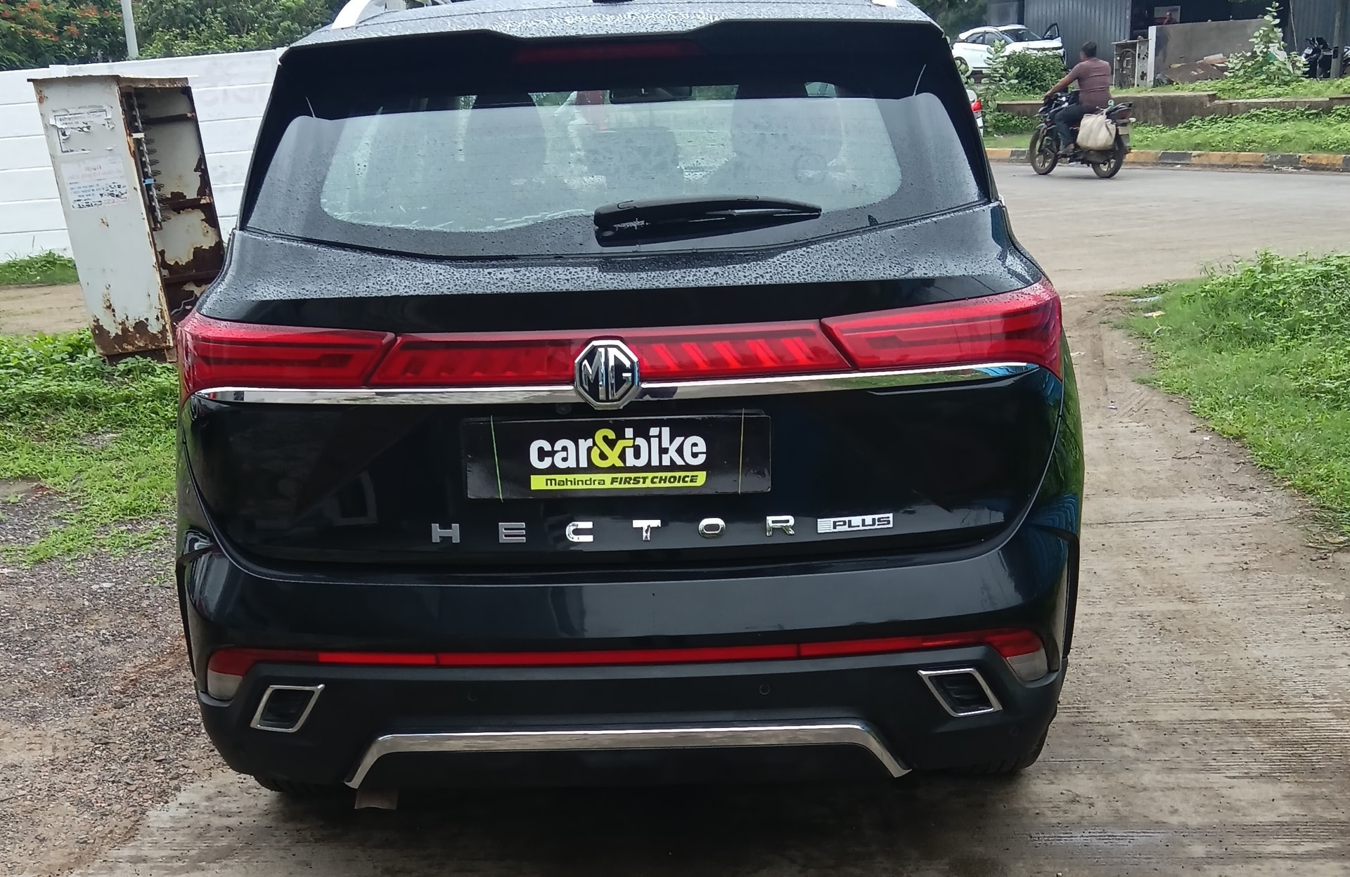 View 2023 MG Hector Plus Sharp Pro 7 Seater Diesel Image 4 Used 2023 MG Hector Plus Sharp Pro 7 Seater Diesel Image 4