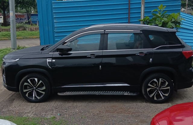 View MG Hector Plus Image 6 Used MG Hector Plus Image 6